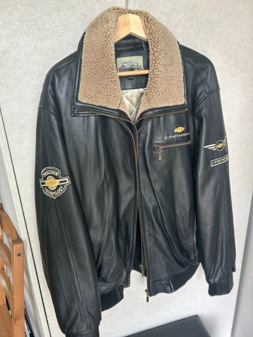 Chevrolet Camaro Genuine Leather Jacket XL – VIN Plate